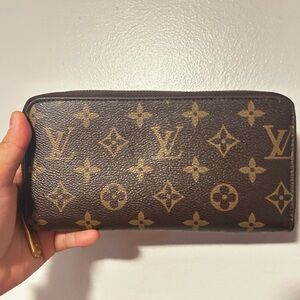 Louis Vuitton Clémence Wallet